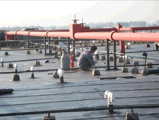 張家港漏水危及建筑安全，防水不可小覷，重要的事情說三遍